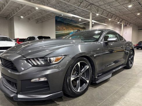 Used 2015 Ford Mustang GT Premium image 26