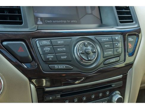 Used 2015 Nissan Pathfinder SL w/ SL Premium Package image 25