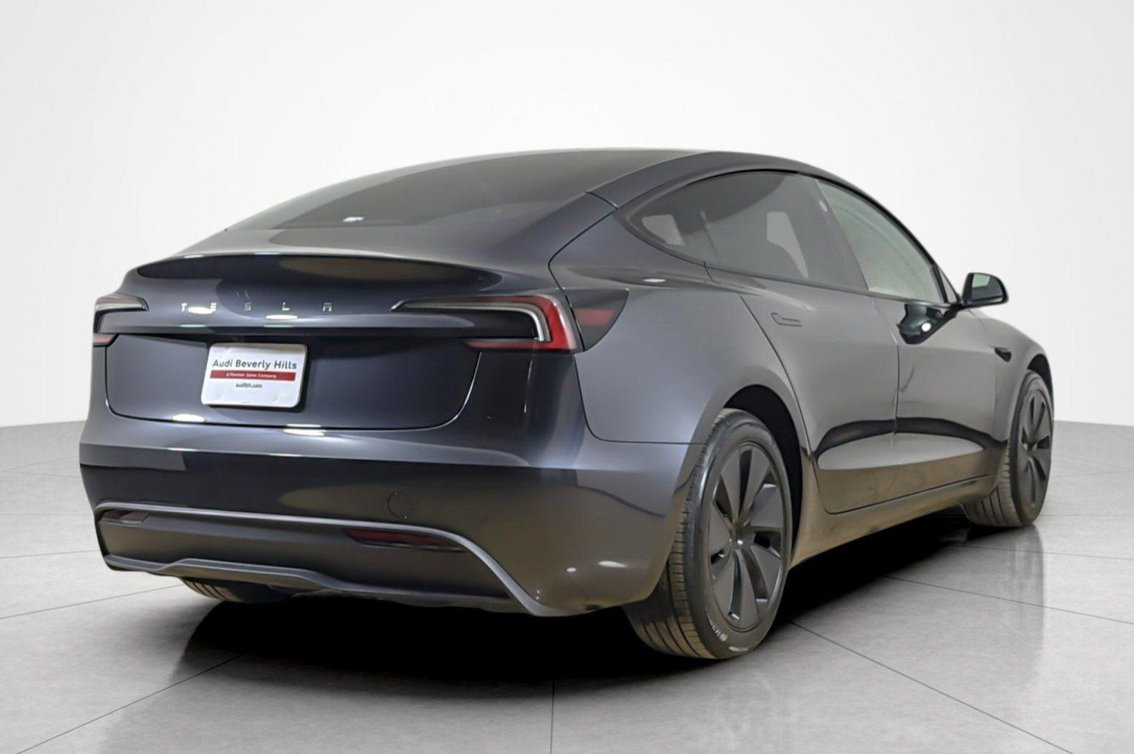Used 2025 Tesla Model 3 Long Range RWD image 5