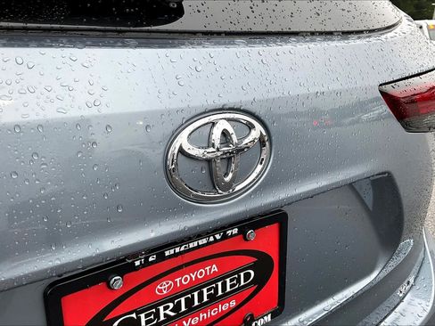 Used 2024 Toyota Highlander XLE FWD image 31