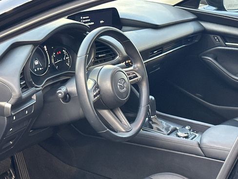 Used 2021 MAZDA MAZDA3 s image 13