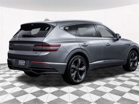 Used 2025 Genesis GV80 3.5T Prestige image 12