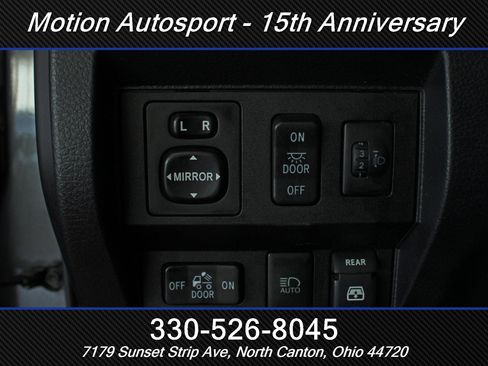 Used 2018 Toyota Tundra Limited w/ Limited Premium Package AWD/4WD image 15