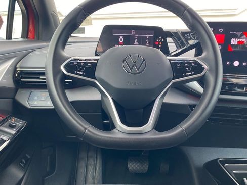 Used 2023 Volkswagen ID.4 Pro S image 7
