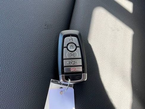 New 2025 Ford F250 Lariat w/ Lariat Ultimate Package image 82