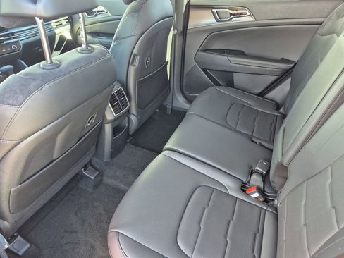 New 2026 Kia Sportage SX image 12