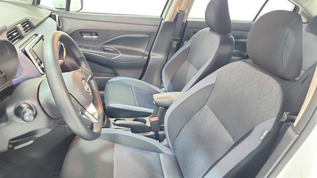 Certified 2025 Nissan Versa SV w/ Trunk Package FWD image 13