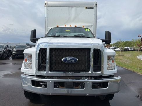 Used 2022 Ford F750 2WD Regular Cab Super Duty image 3