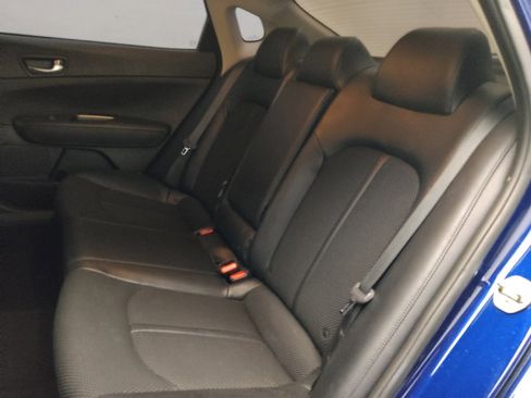 Used 2019 Kia Optima S image 18