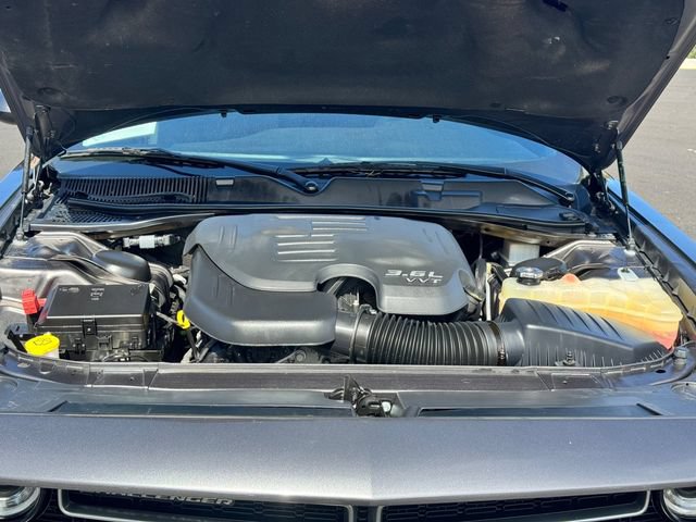 Used 2023 Dodge Challenger SXT RWD image 20
