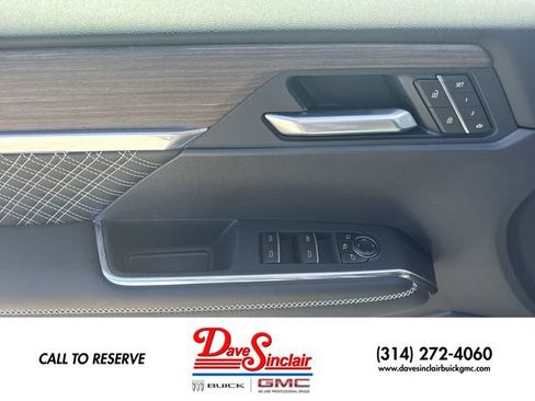 New 2026 GMC Acadia Denali w/ Super Cruise Package FWD image 13