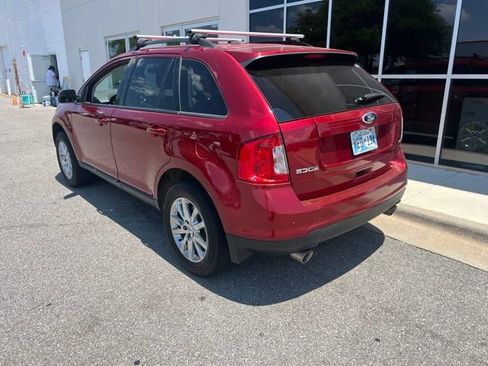 Used 2013 Ford Edge SEL FWD image 2