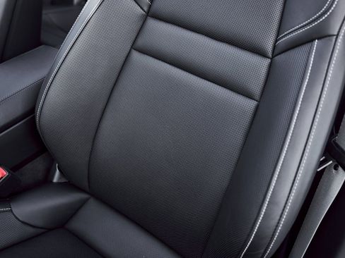 Used 2022 Porsche 911 Turbo S image 45