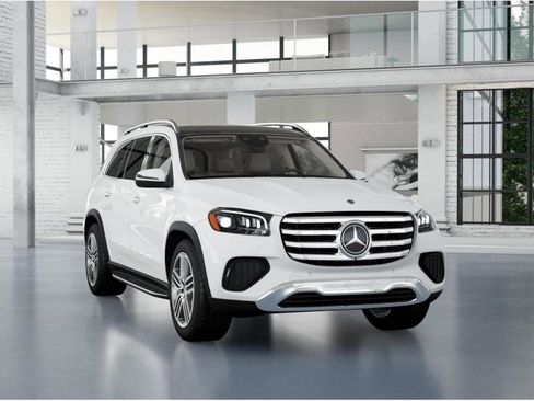 New 2026 Mercedes-Benz GLS 450 4MATIC image 9