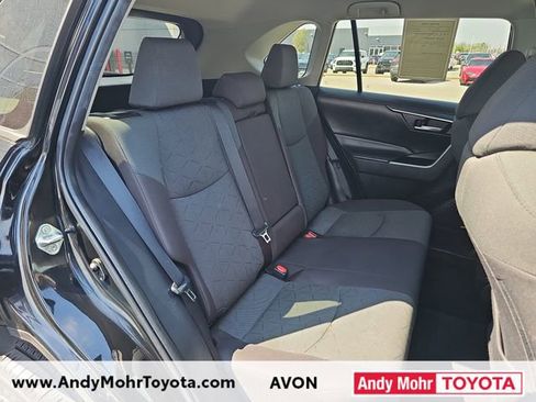 Used 2023 Toyota RAV4 XLE AWD/4WD image 29