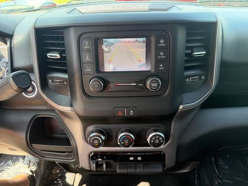 Used 2020 RAM 3500 Tradesman AWD/4WD image 23