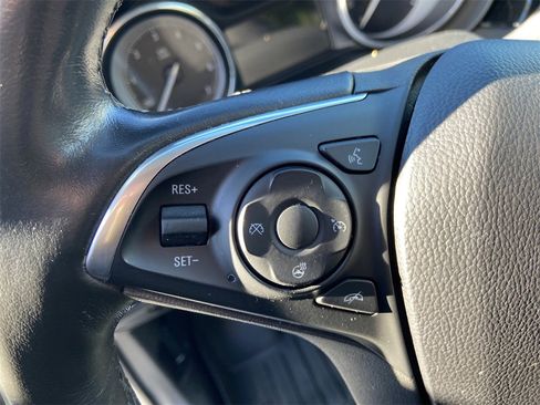 Used 2019 Buick Envision Essence image 15