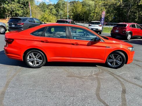 Used 2021 Volkswagen Jetta R-Line w/ R-Line Cold Weather Package image 7