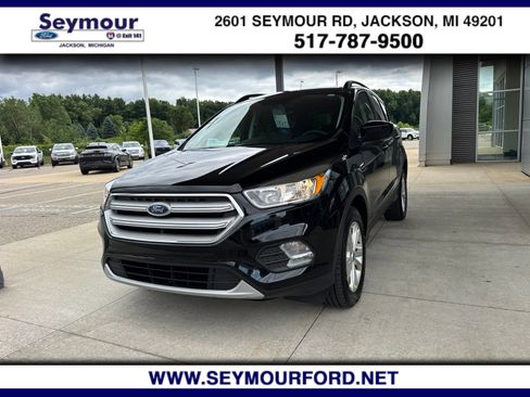 Certified 2018 Ford Escape SE w/ SE Sync 3 Package AWD/4WD image 1