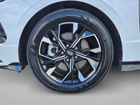 Used 2025 Hyundai Sonata SEL FWD image 21