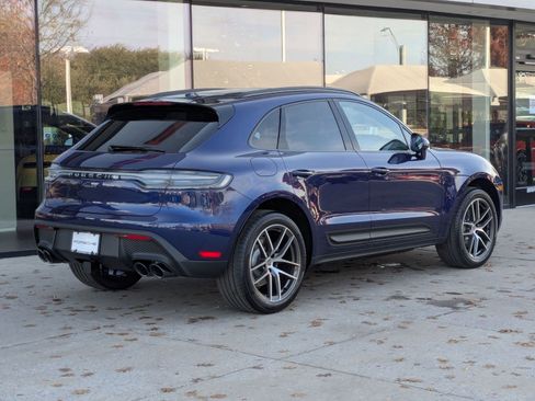 New 2026 Porsche Macan image 9