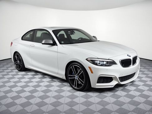 Used 2018 BMW M240i Coupe RWD image 7