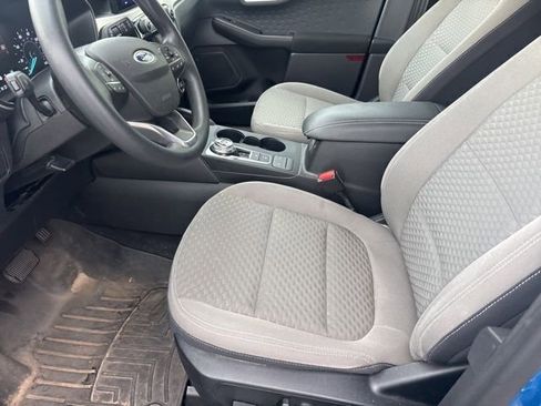 Used 2020 Ford Escape SE FWD image 9