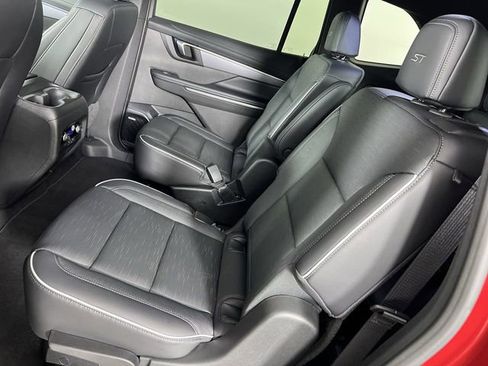 Used 2026 Buick Enclave Sport Touring FWD image 25