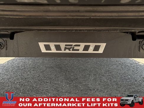 Used 2025 Toyota Tundra Limited w/ TRD Off-Road Package AWD/4WD image 13