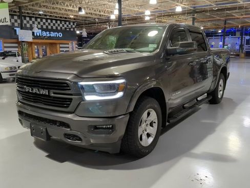Used 2019 RAM 1500 Laramie AWD/4WD image 1