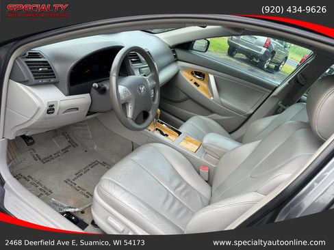 Used 2007 Toyota Camry XLE FWD image 12