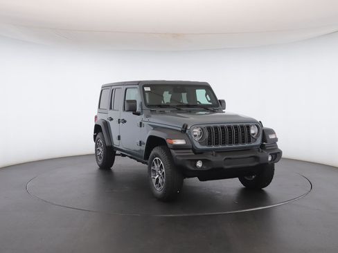 New 2026 Jeep Wrangler Unlimited Sport image 31