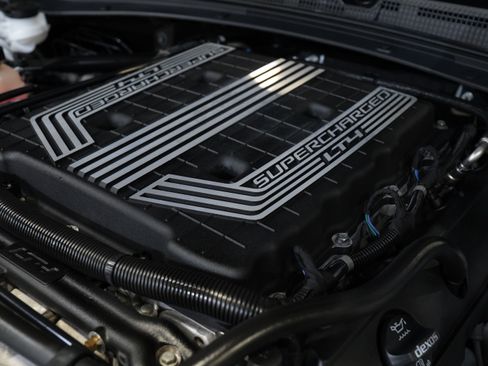 Used 2018 Chevrolet Camaro ZL1 RWD image 49
