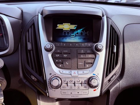 Used 2013 Chevrolet Equinox LT w/ All Star Package image 35