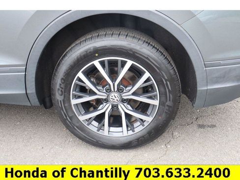 Used 2021 Volkswagen Tiguan S FWD image 28