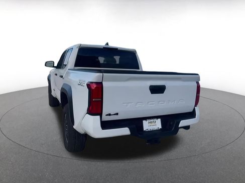 Used 2025 Toyota Tacoma TRD Off-Road image 11