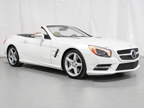 Used 2013 Mercedes-Benz SL 550 image 8