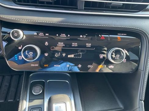 Used 2023 INFINITI QX60 Sensory w/ Cargo Package AWD/4WD image 24