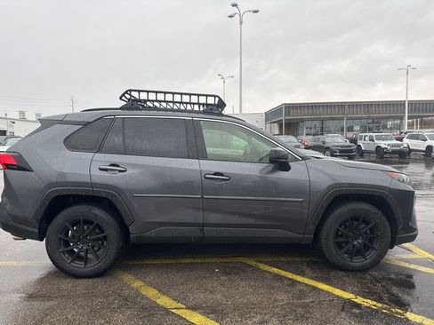 Used 2019 Toyota RAV4 LE w/ All Weather Liner Package image 2