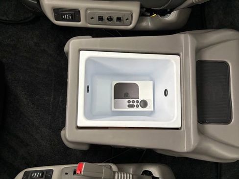 New 2026 GMC Savana 2500 w/ Driver Convenience Package RWD image 42