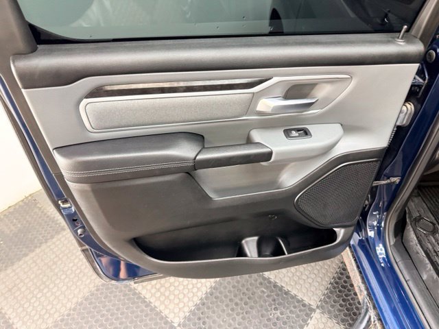 Used 2020 RAM 1500 Big Horn AWD/4WD image 36