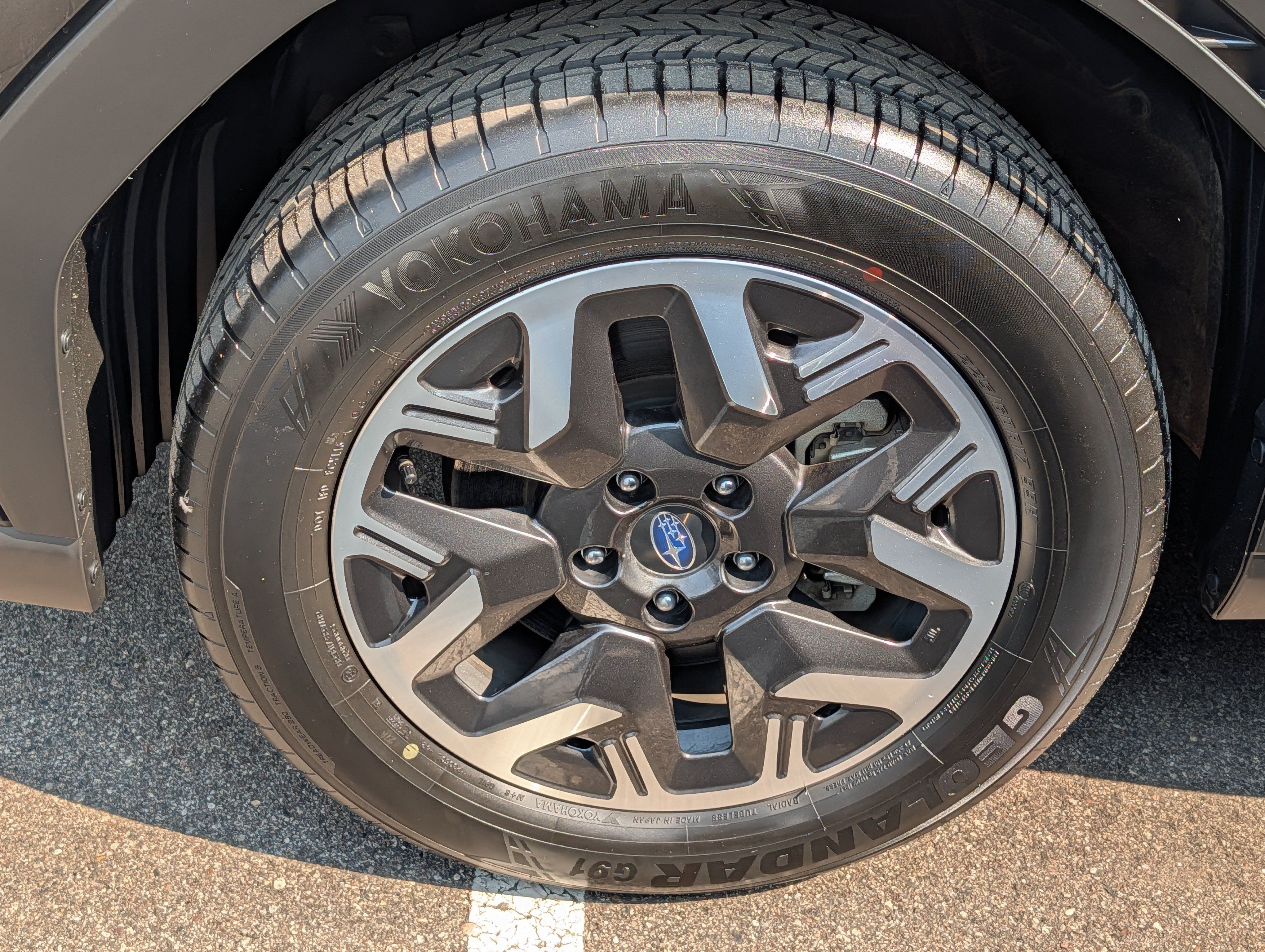 Certified 2025 Subaru Forester Premium AWD/4WD image 15