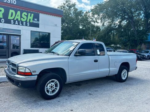 Used 2000 Dodge Dakota 2WD Club Cab image 2