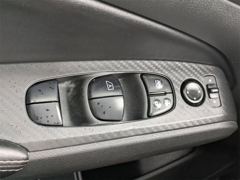 Used 2024 Nissan Altima 2.5 SV image 21