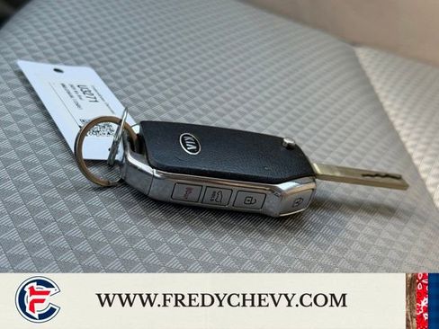 Used 2020 Kia Soul LX FWD image 30