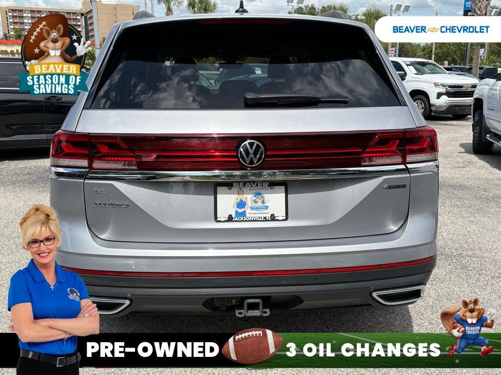 Used 2024 Volkswagen Atlas SE AWD/4WD image 6