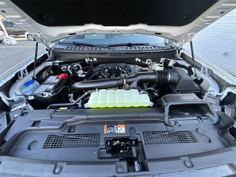 New 2025 Ford Expedition Max Platinum w/ Driver's Package image 18