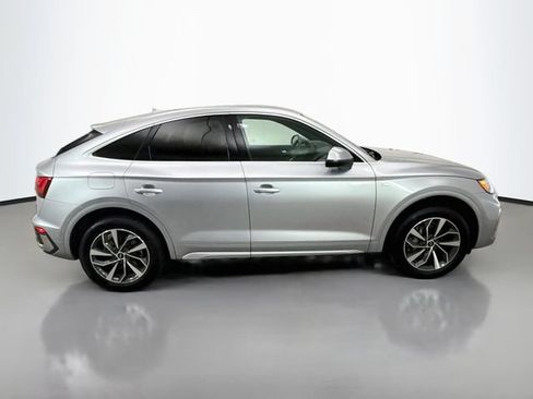 Used 2022 Audi Q5 2.0T Premium w/ Convenience Package AWD/4WD image 8