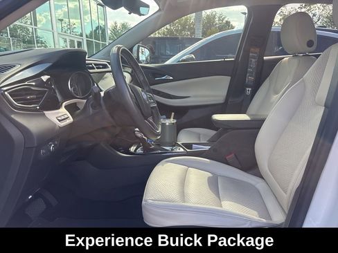 Used 2022 Buick Encore GX Essence w/ Advanced Technology Package image 6
