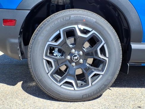 New 2026 Ford Bronco Sport Outer Banks w/ Outer Banks Tech Package+ AWD/4WD image 7